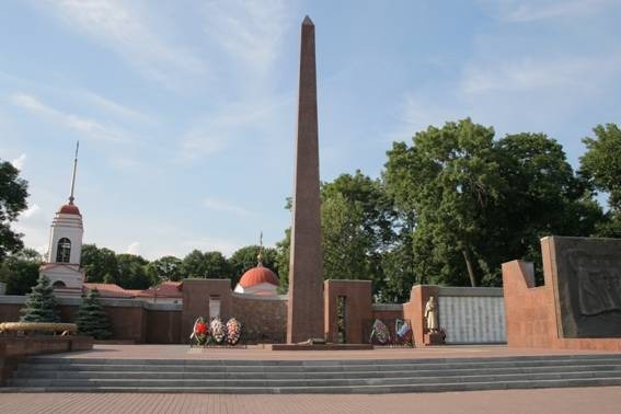 Площадь Героев в Липецке