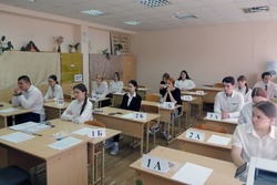 Средний балл на ЕГЭ тамбовских выпускников выше общероссийского