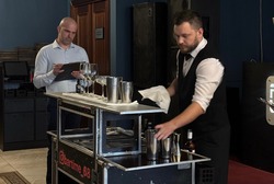 В Тамбове выбрали лучшего бармена для участия во всероссийском конкурсе