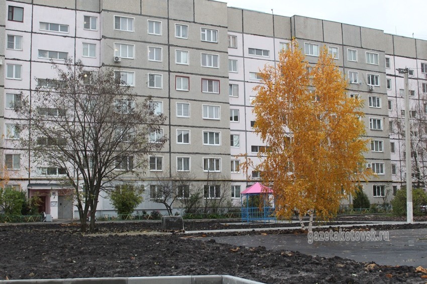 Реконструкция дворовой территории на улице Гаврилова, 17 