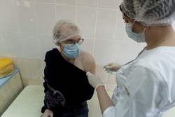 Тамбовчане могут записаться на прививку от коронавируса онлайн