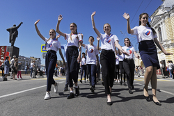 День детских организаций собрал на главной площади Тамбова 15 тысяч школьников