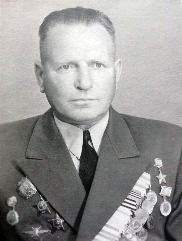 Николай Дмитриевич Цыплухин, послевоенный снимок 