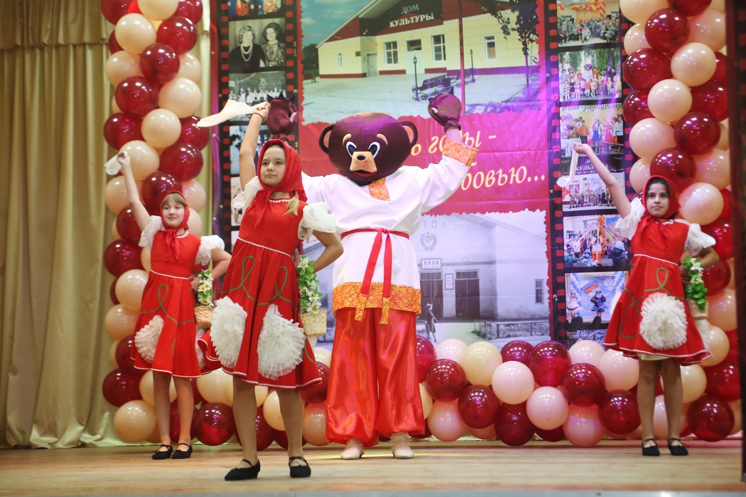 Танцевальный самодеятельный коллектив «Василёк»