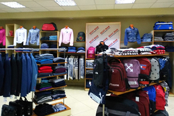 Подделка топовых брендов: в Тамбовской области изъяли контрафактную одежду и обувь