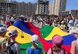 В Тамбове в Олимпийском парке дети занимались спортом и пластилиновой живописью