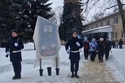 Тамбовчанину-Герою России Анатолию Ерёминко установили стелу в Тамбовской области