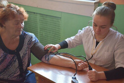 Дополнительный рейс: медики автопоезда «Забота» приняли 350 пациентов в селе Красивка