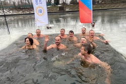 Мичуринские моржи поддержали всероссийскую акцию по зимнему купанию