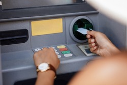 У жительницы Тамбова мошенники выманили 8 миллионов рублей 