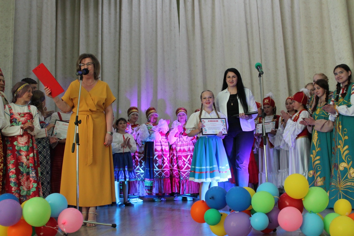 Награждение участников праздника