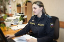Микрокредитная компания оштрафована на 60 тысяч рублей за избыточные звонки и СМС-сообщения 