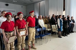 В Сосновской школе увековечили память выпускников, не вернувшихся с СВО