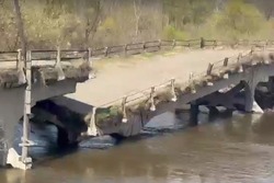 В Уварове рухнул аварийный мост через Ворону