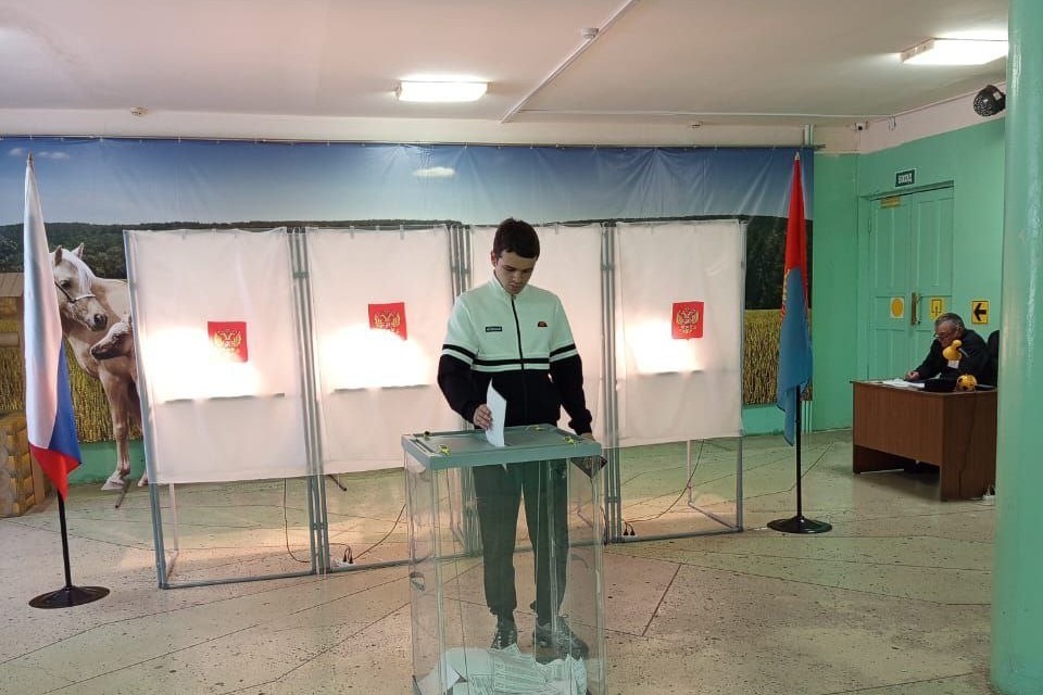 Иван Татарников