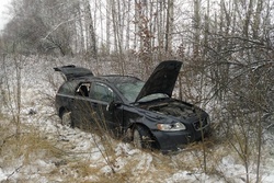 В Тамбовской области две машины улетели в кювет из-за скользкой дороги