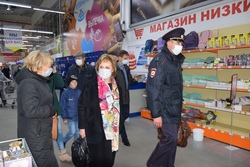 В торговых центрах Тамбова вводят пропускной режим