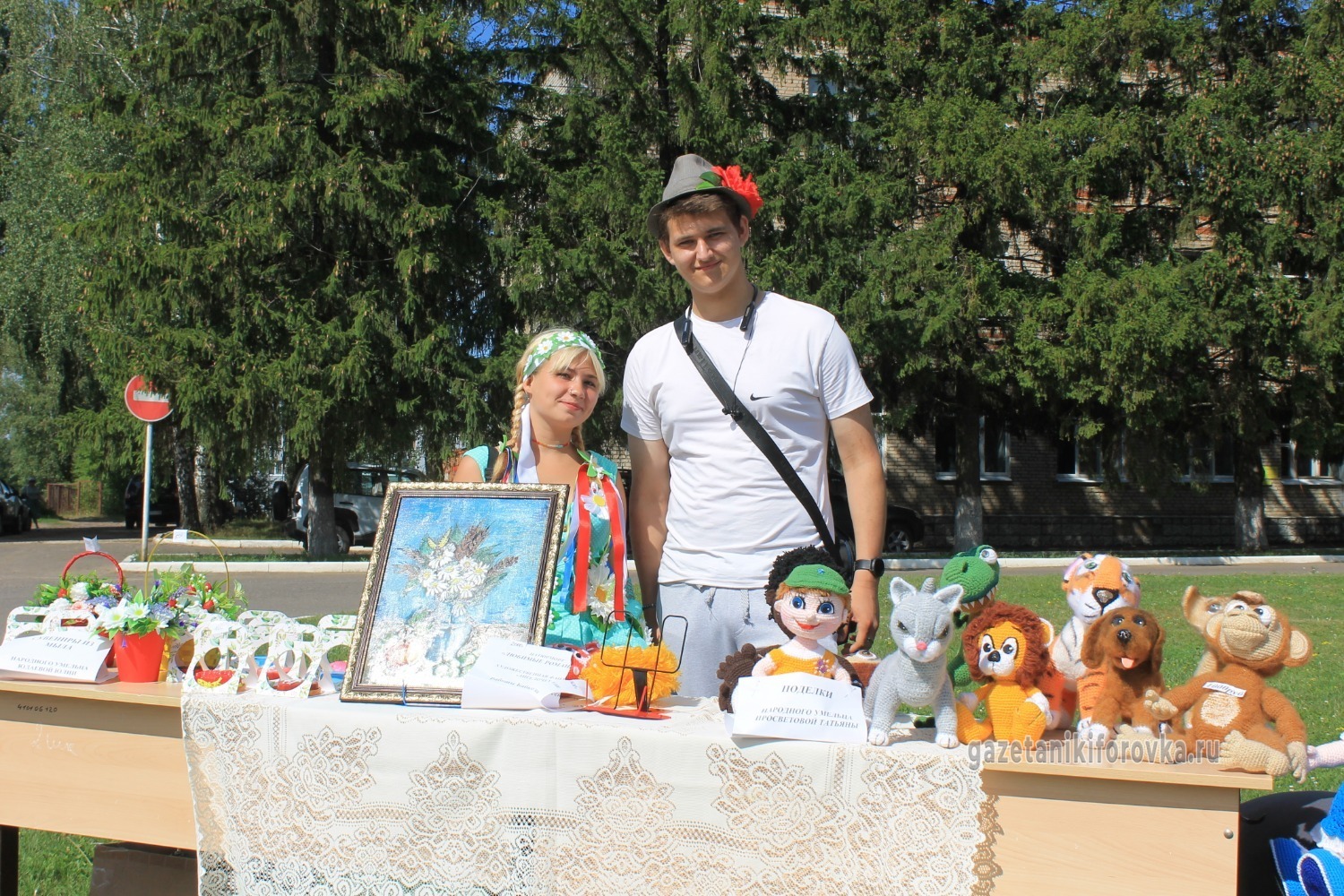 Сувениры, угощения, конкурсы и фотозоны