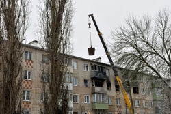 Пострадавший от взрыва дом в Кирсанове планируют восстановить до конца сентября 