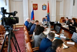Евгений Первышов лично проверит тамбовские аптеки на наличие льготных лекарств 