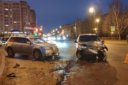 В Тамбове при столкновении двух автомобилей пострадал 66-летний мужчина