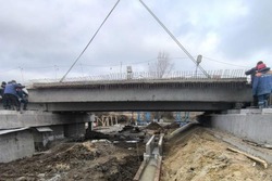 Ремонт моста через Разазовку идет по плану