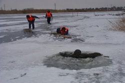 В Тамбовской области усилены меры безопасности на льду водоёмов
