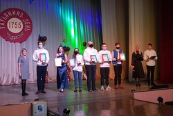 В Тамбове студентов-волонтёров наградили наручными часами от губернатора
